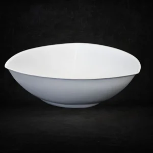plastic triangle bowl 28 cm
